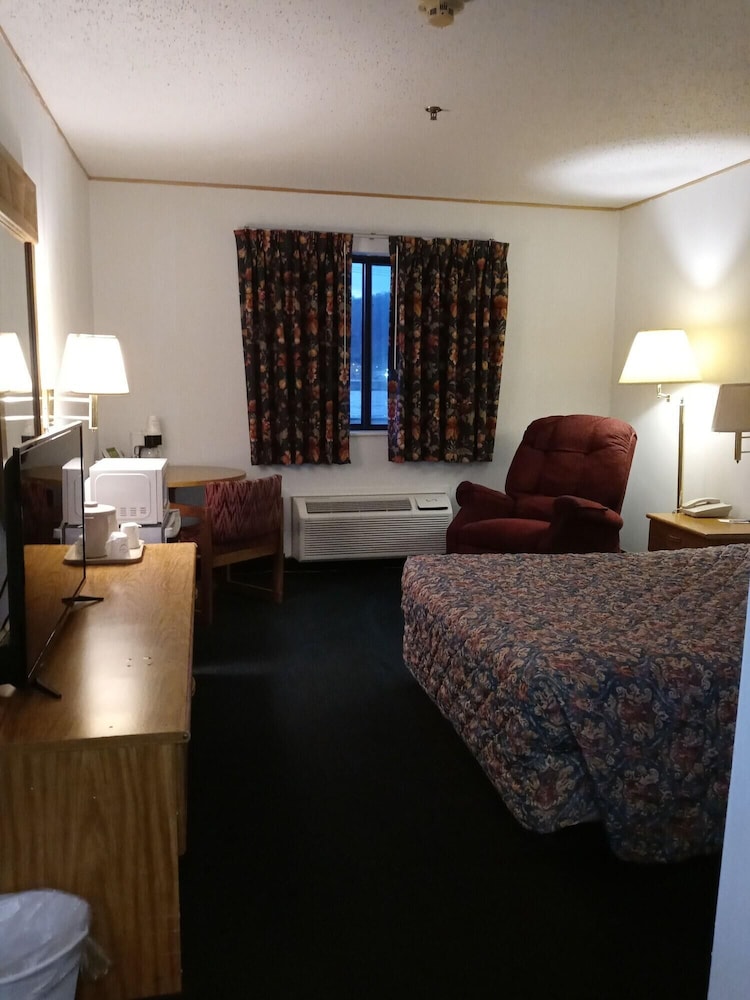 Quality Inn New Martinsville, WV 45/65