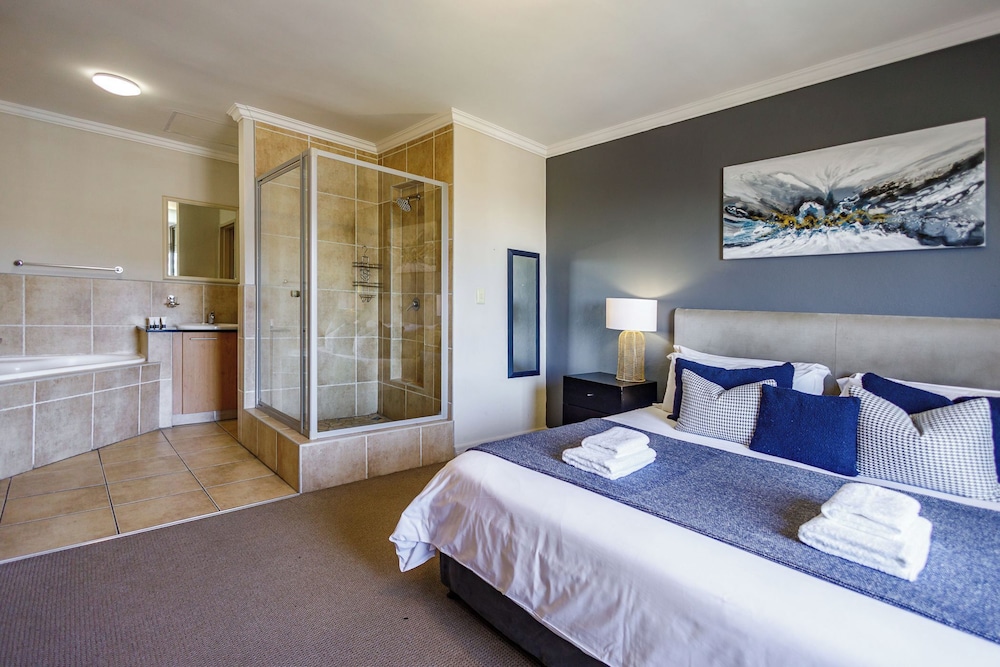 Westpoint Executive Suites - Apartments 21/70