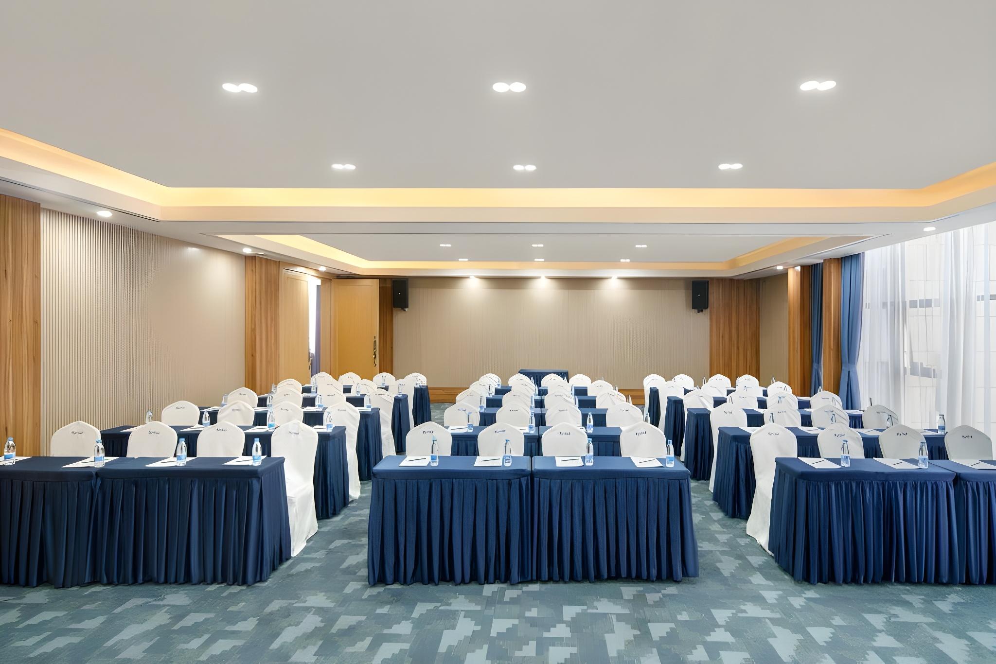 Kyriad Marvelous Hotel Guangzhou Baiyun International Airport 37/38