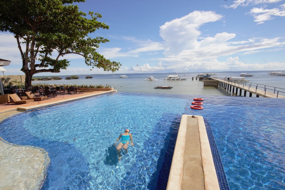 1521 Mactan Resort in LAPU-LAPU