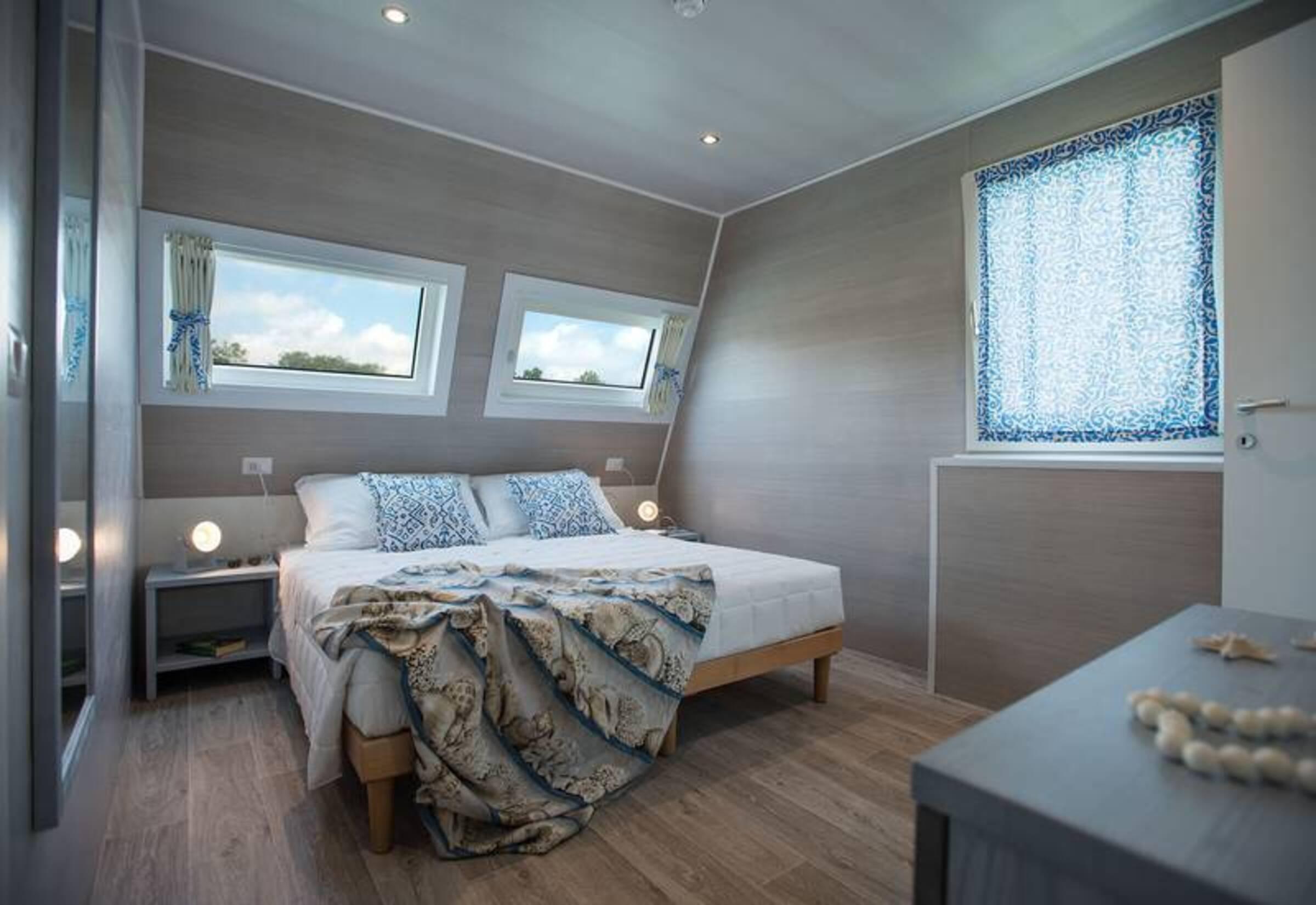 2 Bedrooms, House, River View, Terrace