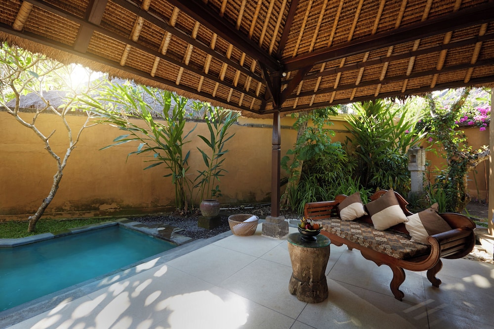 Visakha Sanur 20/50