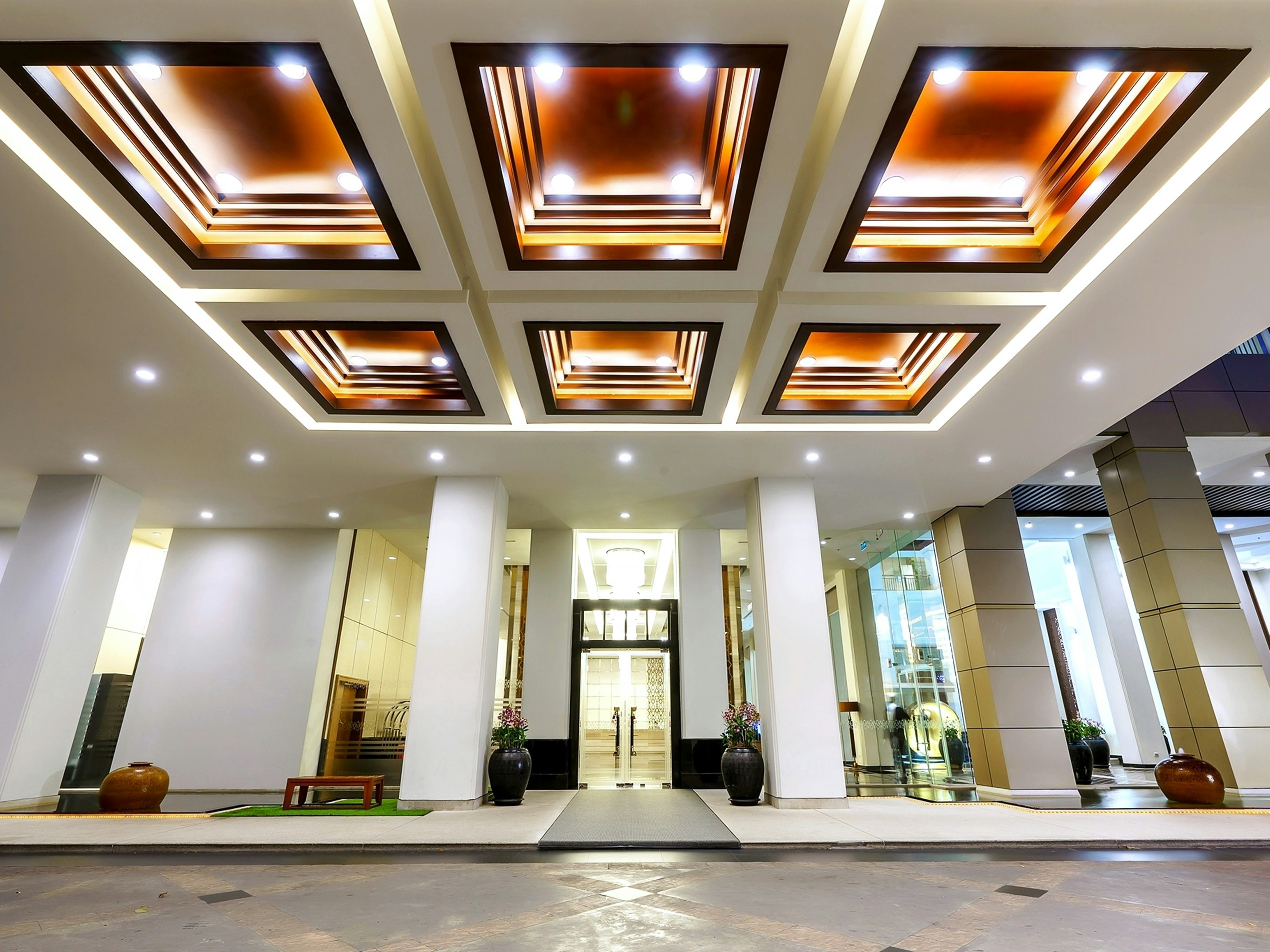 Grande Centre Point Ploenchit Bangkok 4/74