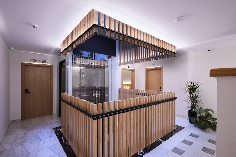 Sweet Sevilla Suites 5/50