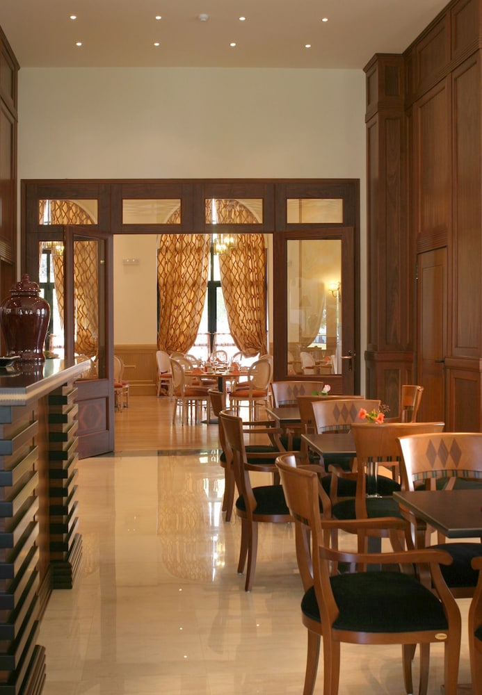 Volos Palace 49/66