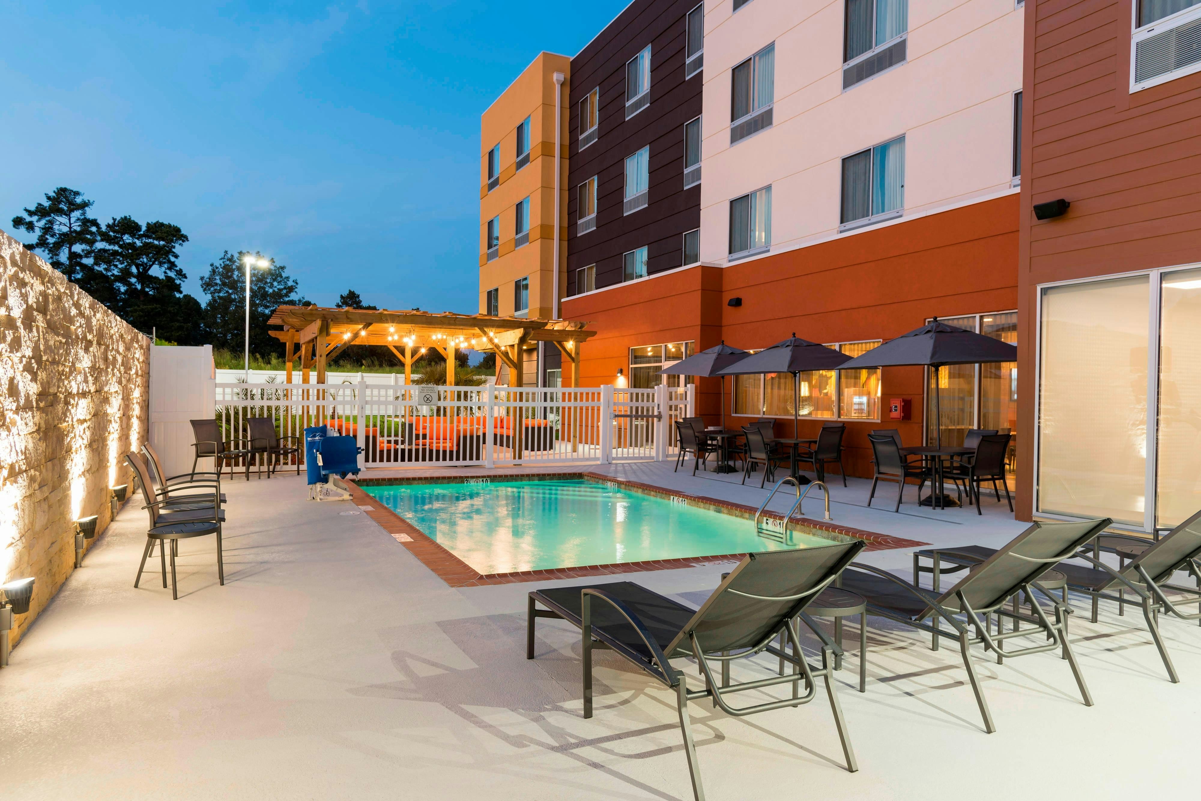 Fairfield Inn And Suites By Marriott West Monroe 4/4