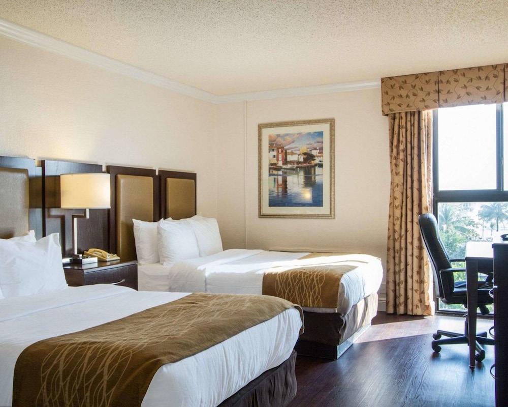 Comfort Inn Oceanside Deerfield Beach 16/46