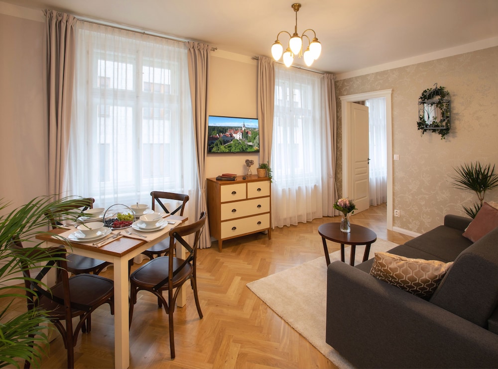 Seno 6 Apartments 23/49