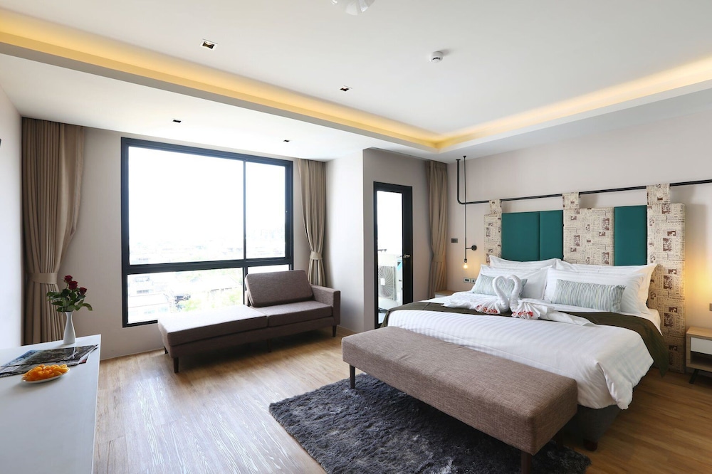W3 Hotel 17/50