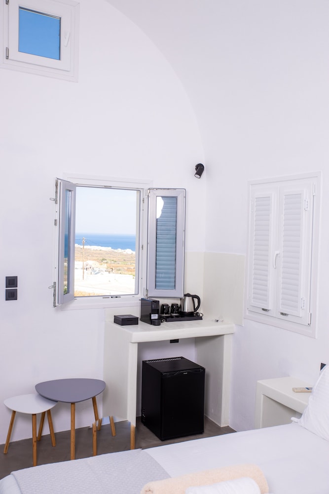 Georgis Apartments 40/50