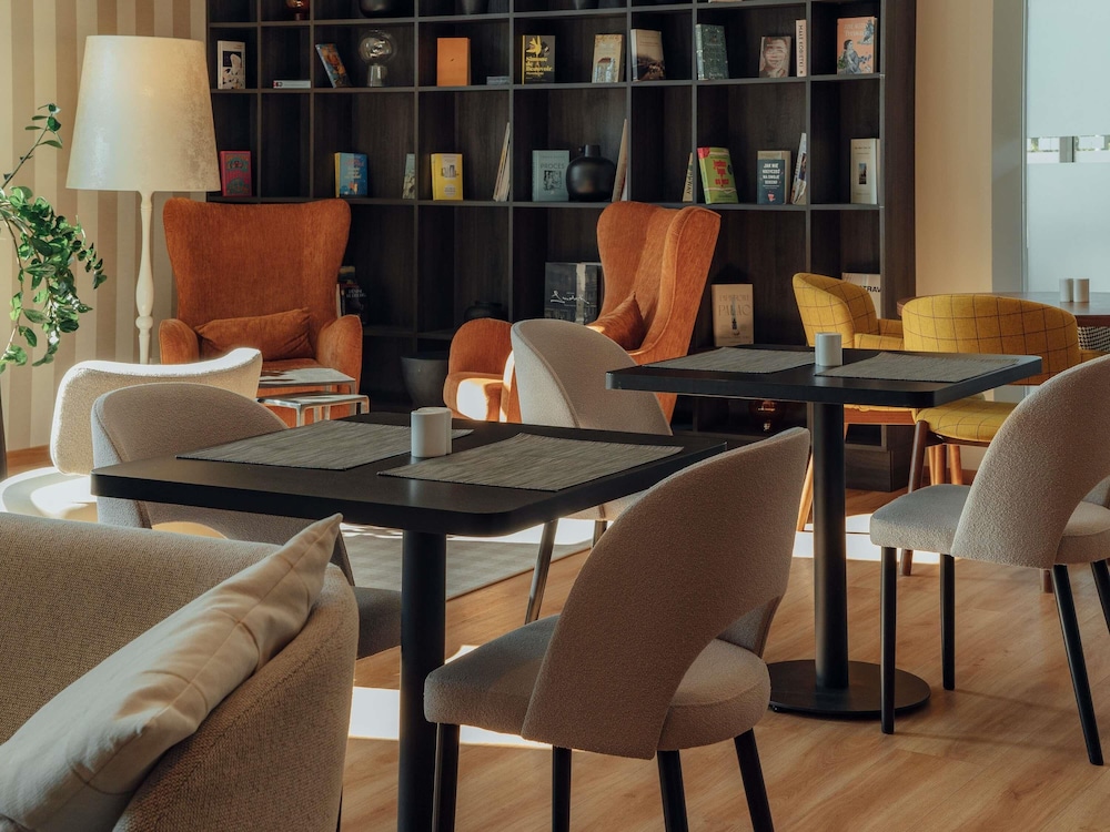 ibis Styles Warszawa Airport 51/66