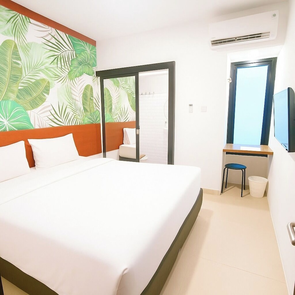 Deluxe, Double Bed