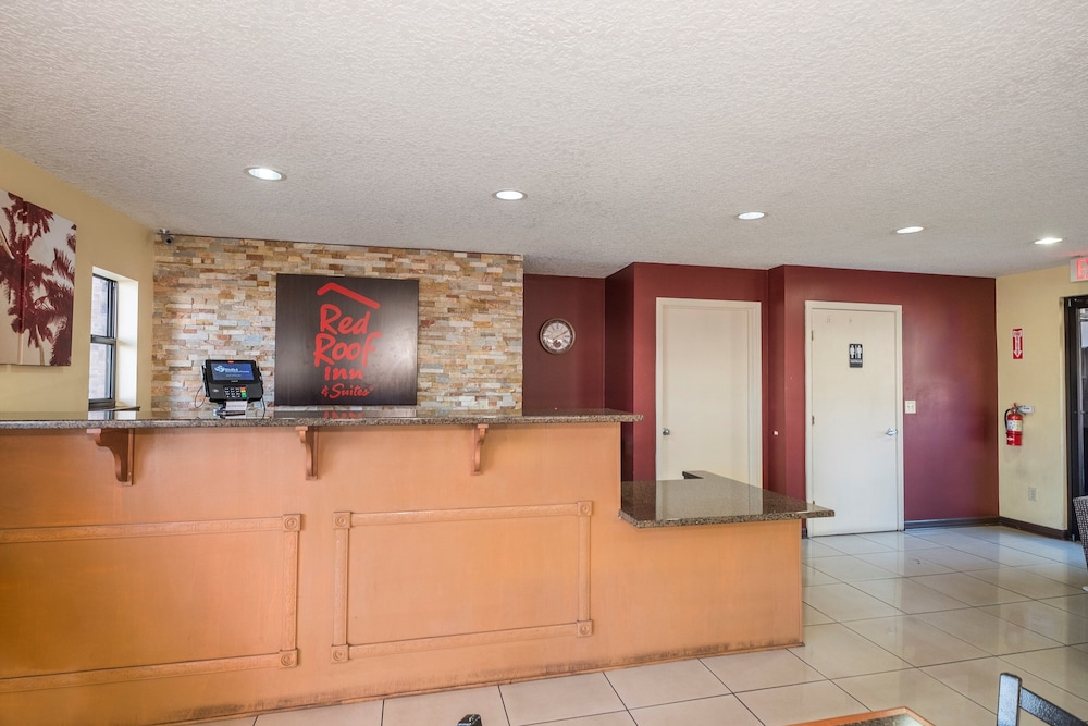Red Roof Inn Baldwin 10/38