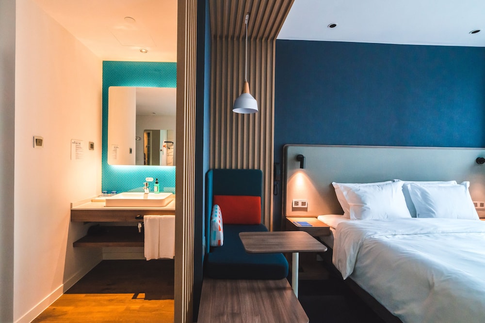 Holiday Inn Express Pengzhou Downtown 19/71