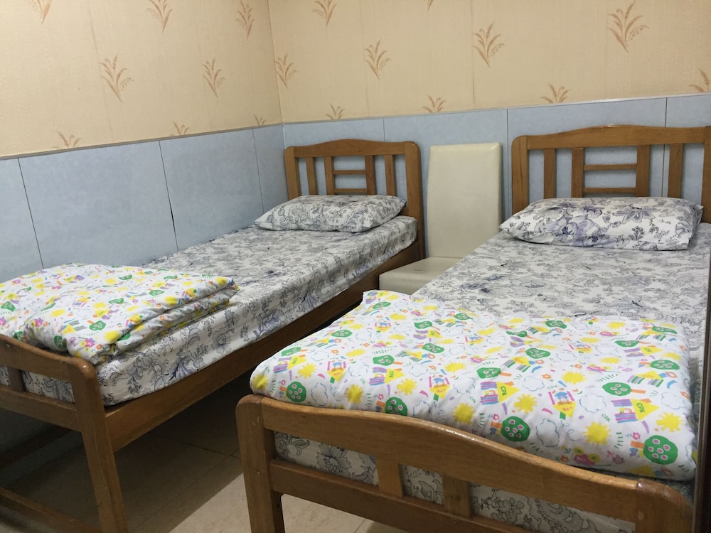 Dragon Hostel 51/66