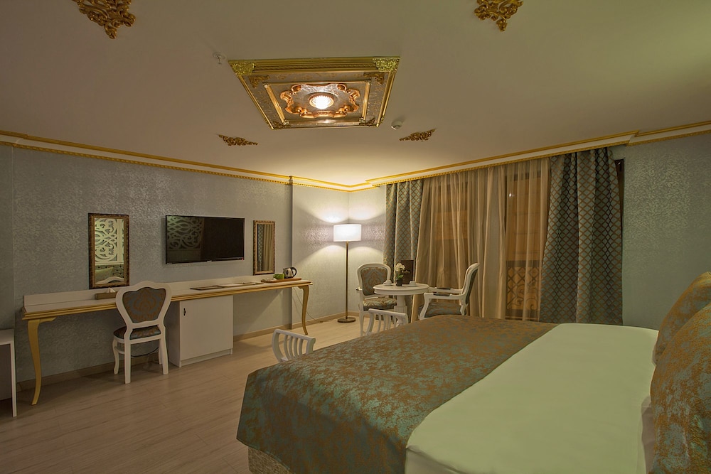 Empire Suite Hotel 20/32