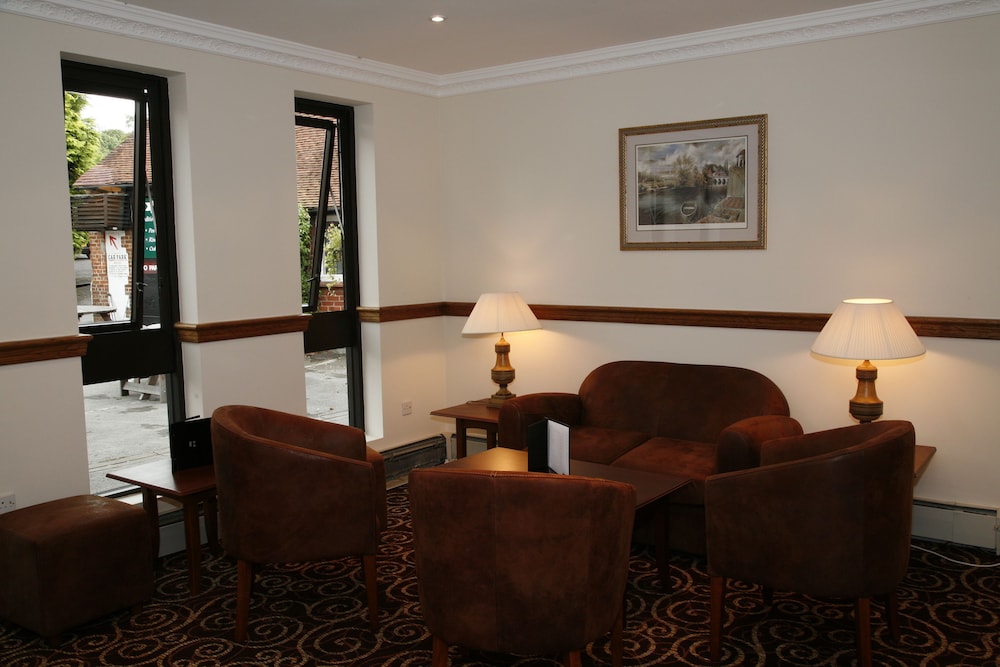 Legacy Rose And Crown Hotel 27/59