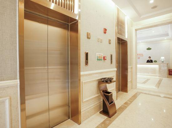 Vienna 3 Best Hotel (Chongqing Wansheng Hongen Fortune Plaza) 37/38