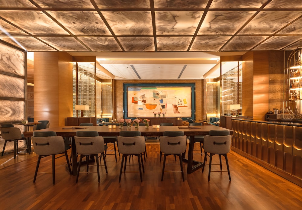 Grand Hyatt Mumbai Hotel and Residences 57/75