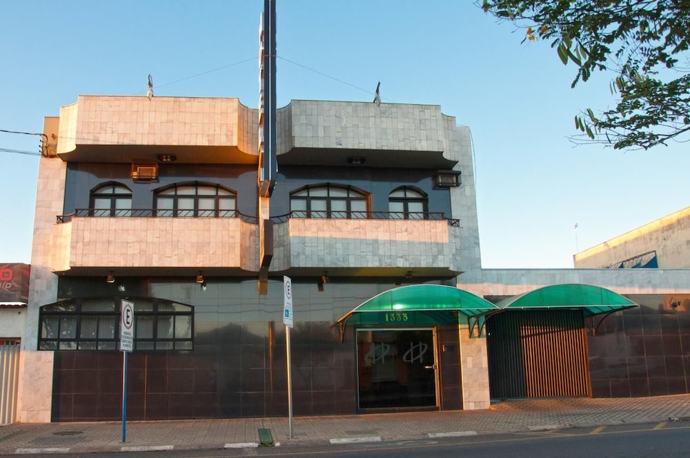 Carolina Plaza Hotel 2/44