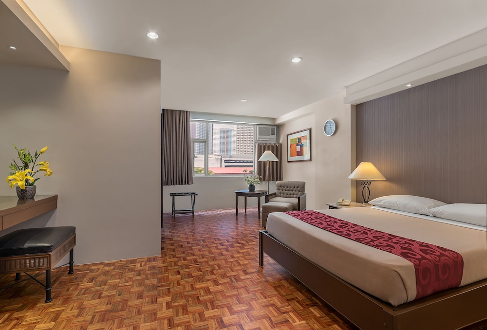Tropicana Suites 17/74