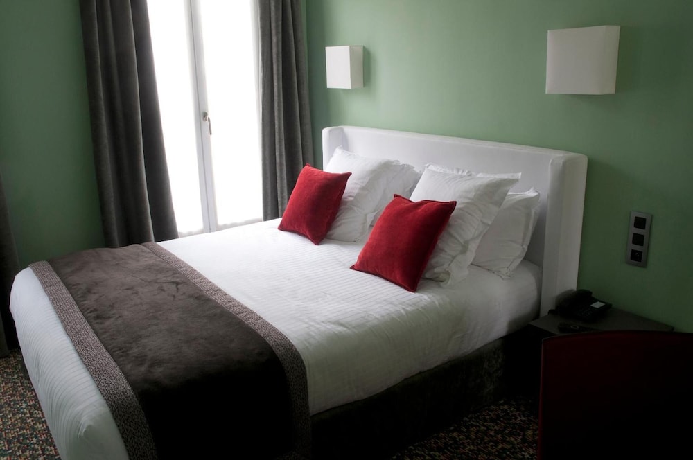 GRAND HOTEL MALHER 17/48