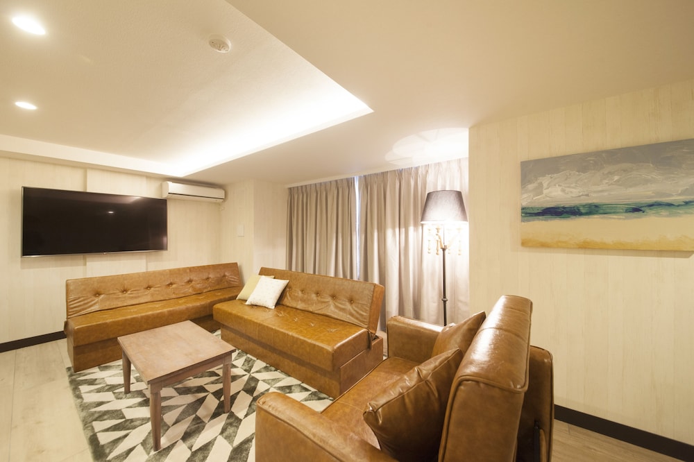 The Centurion Hotel Classic Akasaka 58/71
