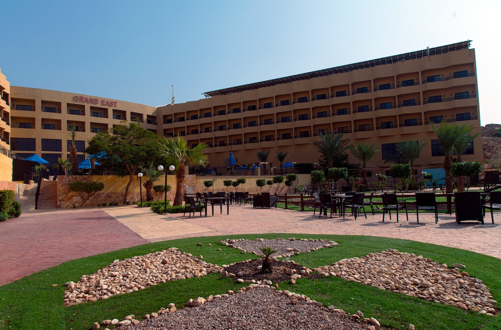 Grand East Hotel Dead Sea 38/50