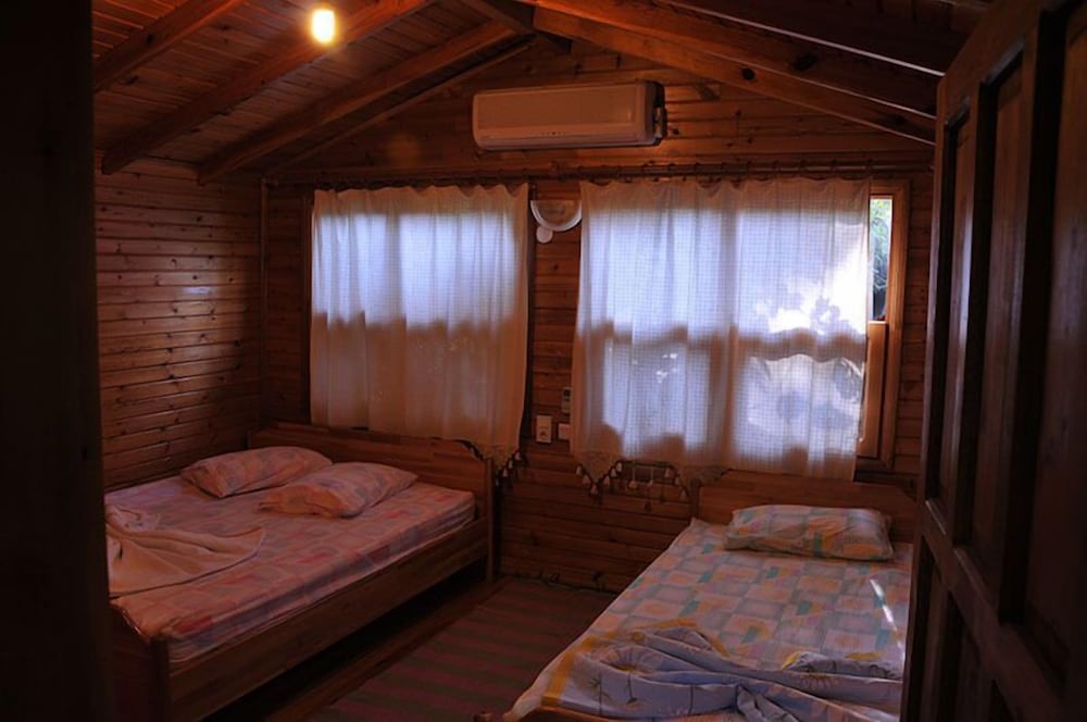 Sheriff Olympos Pension 13/36