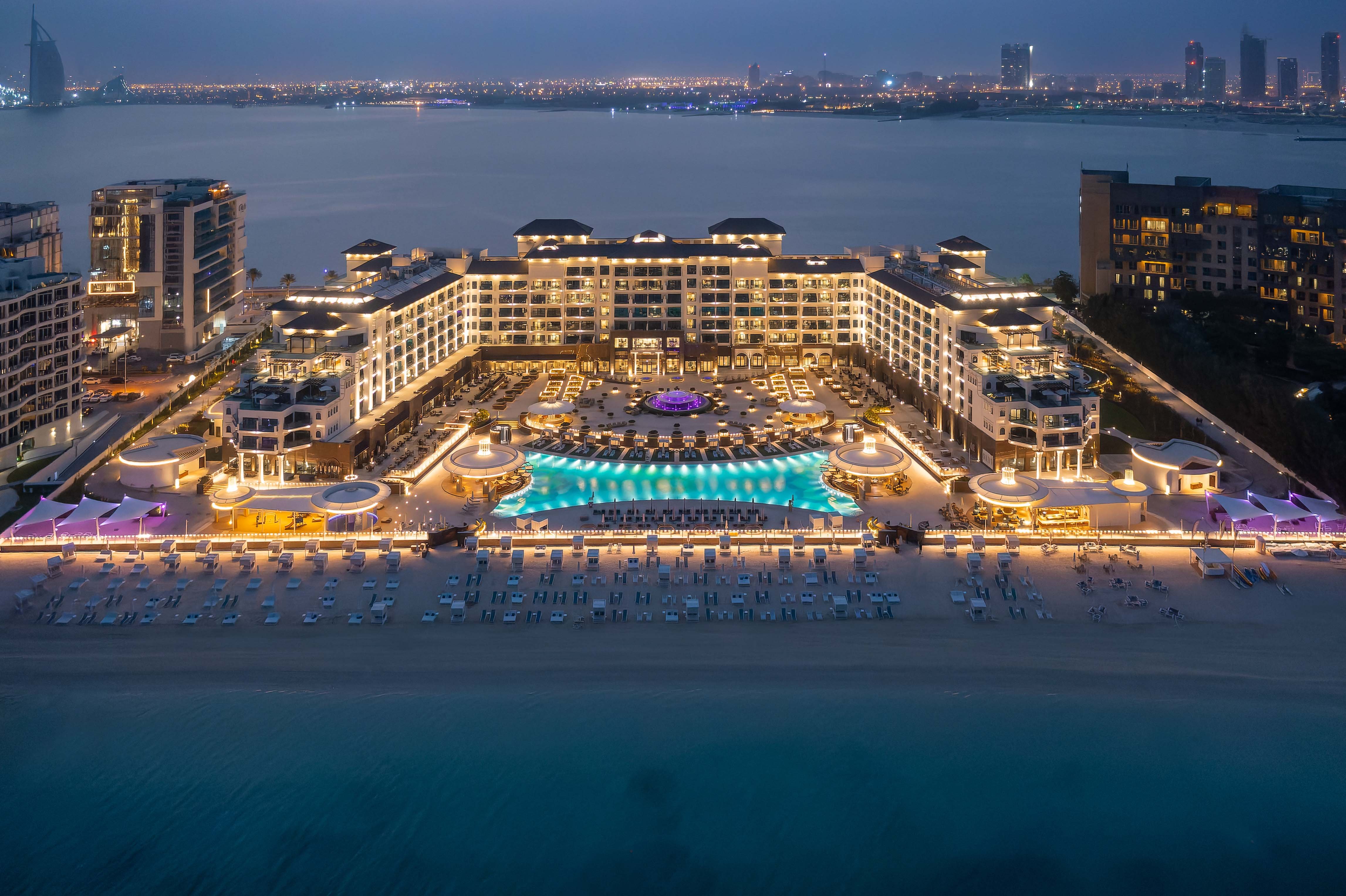 Taj Exotica Resort and Spa, The Palm, Dubai 4/110