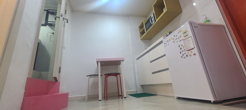 Riverside Guest House 4/45