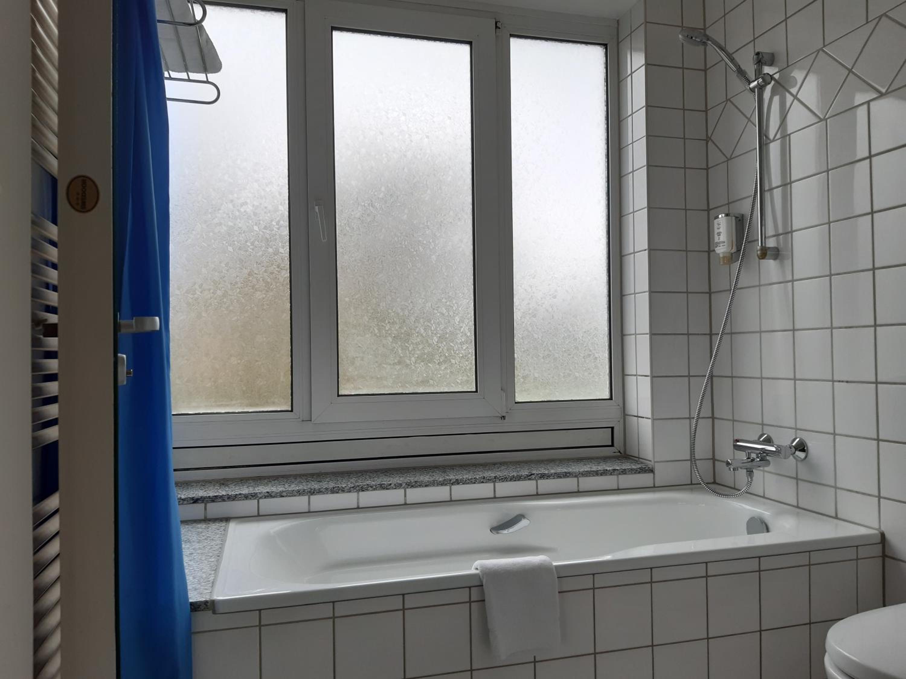 Good, Single, Good Morning Leipzig 8/9
