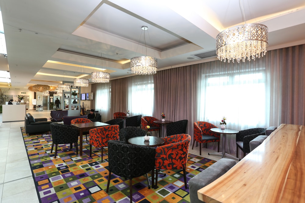 Hotel Verde Cape Town Airport 60/78