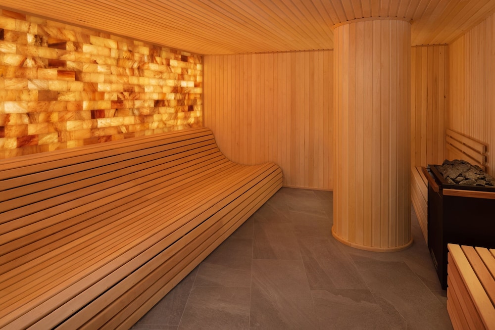 Paragraph Freedom Square, a Luxury Collection Hotel, Tbilisi 23/50