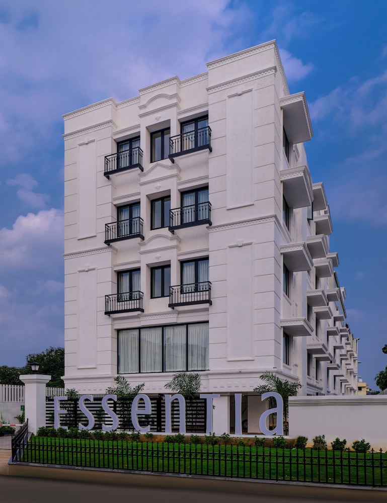 Essentia Premier Hotel Chennai 2/32