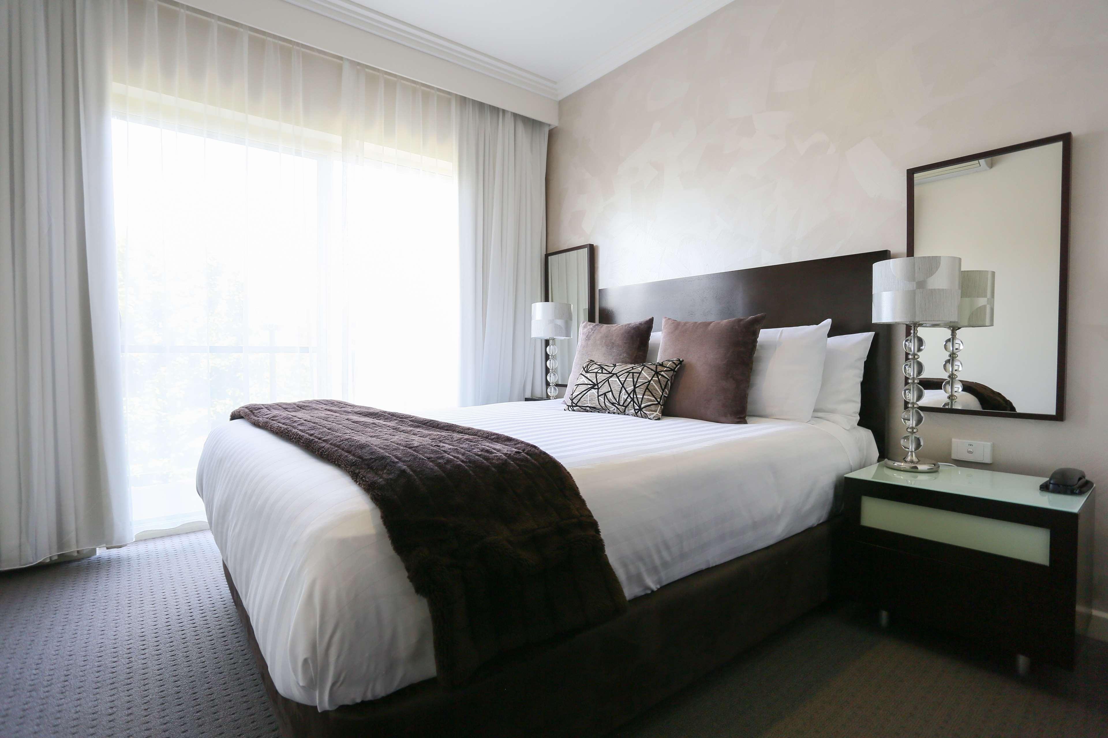 Room, Queen Bed