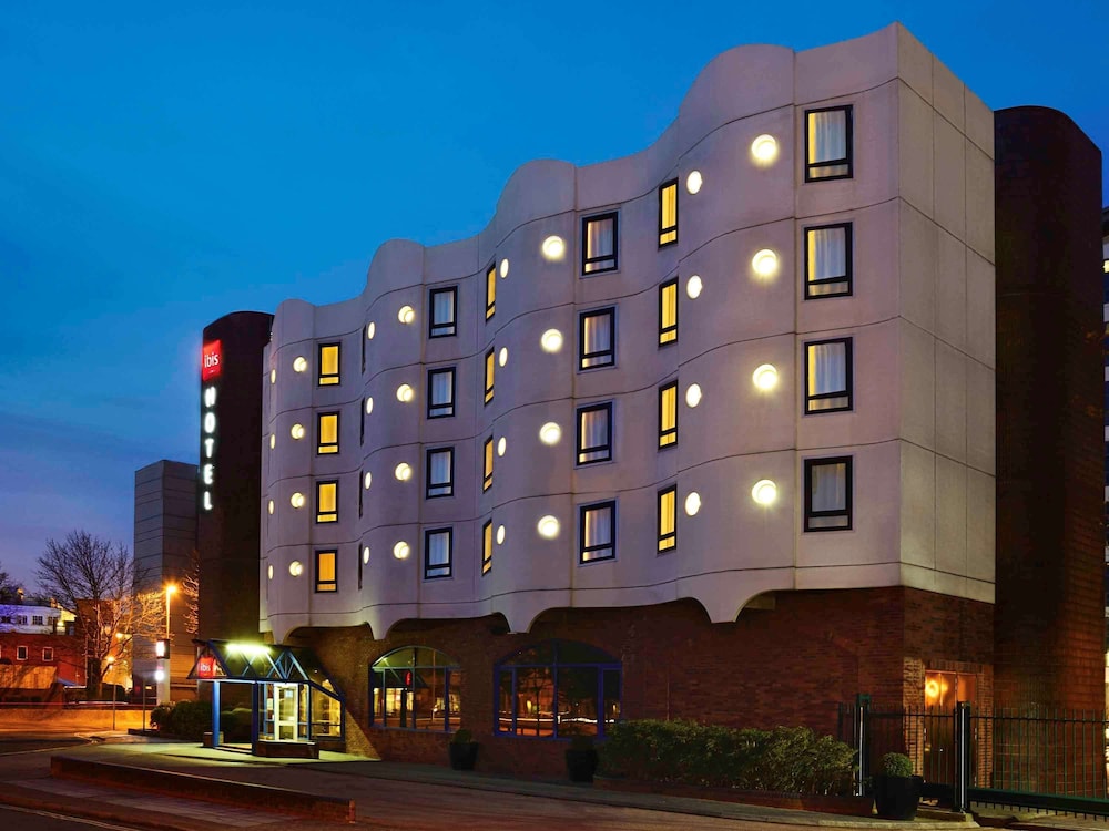 ibis Portsmouth Centre in PORTSMOUTH - UK