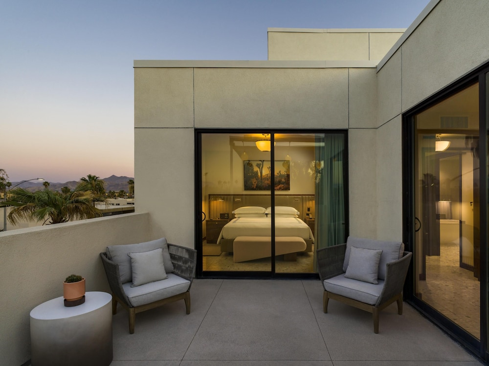 Thompson Palm Springs By Hyatt 21/48