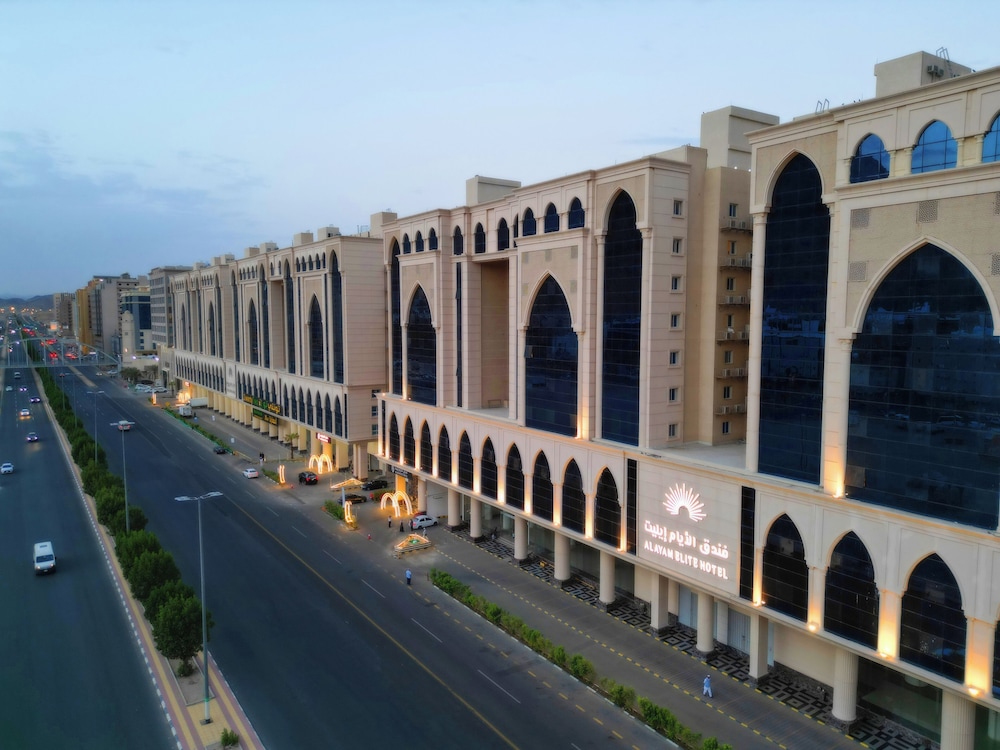 Alayam Elite Hotel 55/58