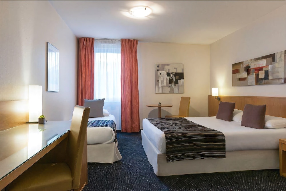 greet Hotel Montbeliard 29/61