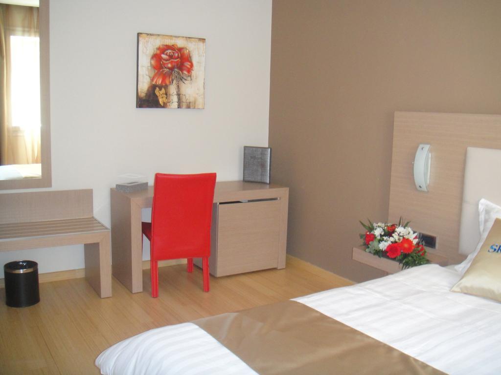 Sky 2 Hotel 29/38