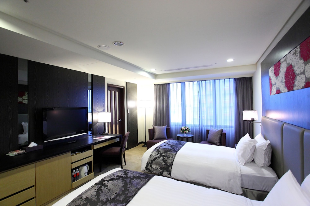 Golden Tulip Zhong Xin Hotel Taichung 24/63