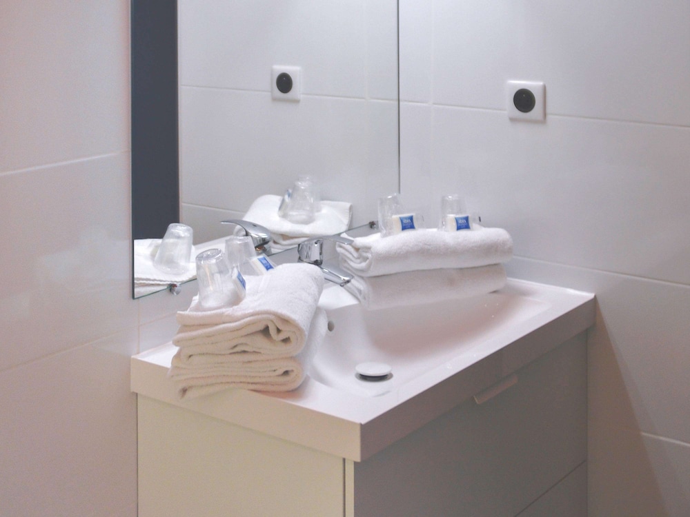 Ibis Budget Hyeres Centre Ville 67/70