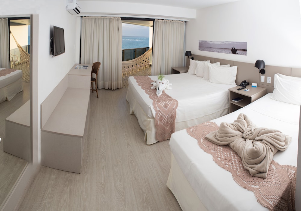 Room, 1 Double and 1 Single Bed, Sea View