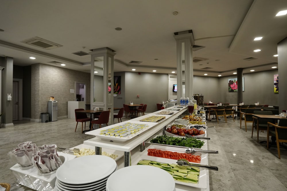 Enerji Hotel 39/46