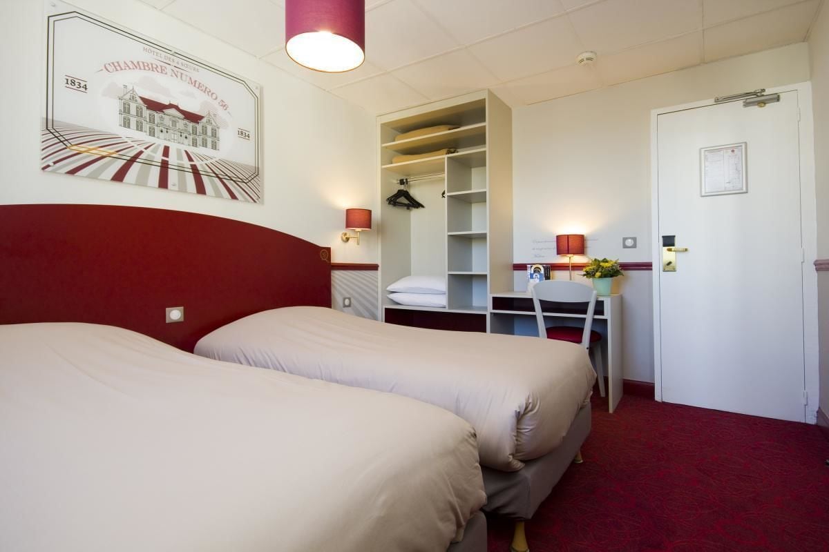 STANDARD, TWIN BEDS