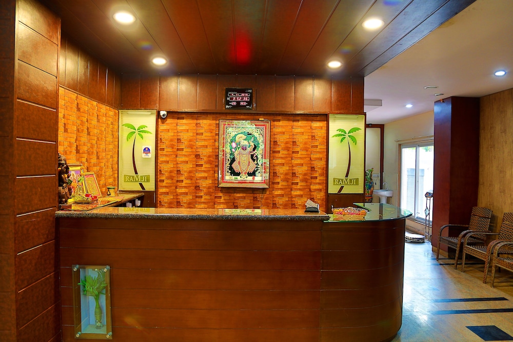 HOTEL ROYAL PALM 8/61