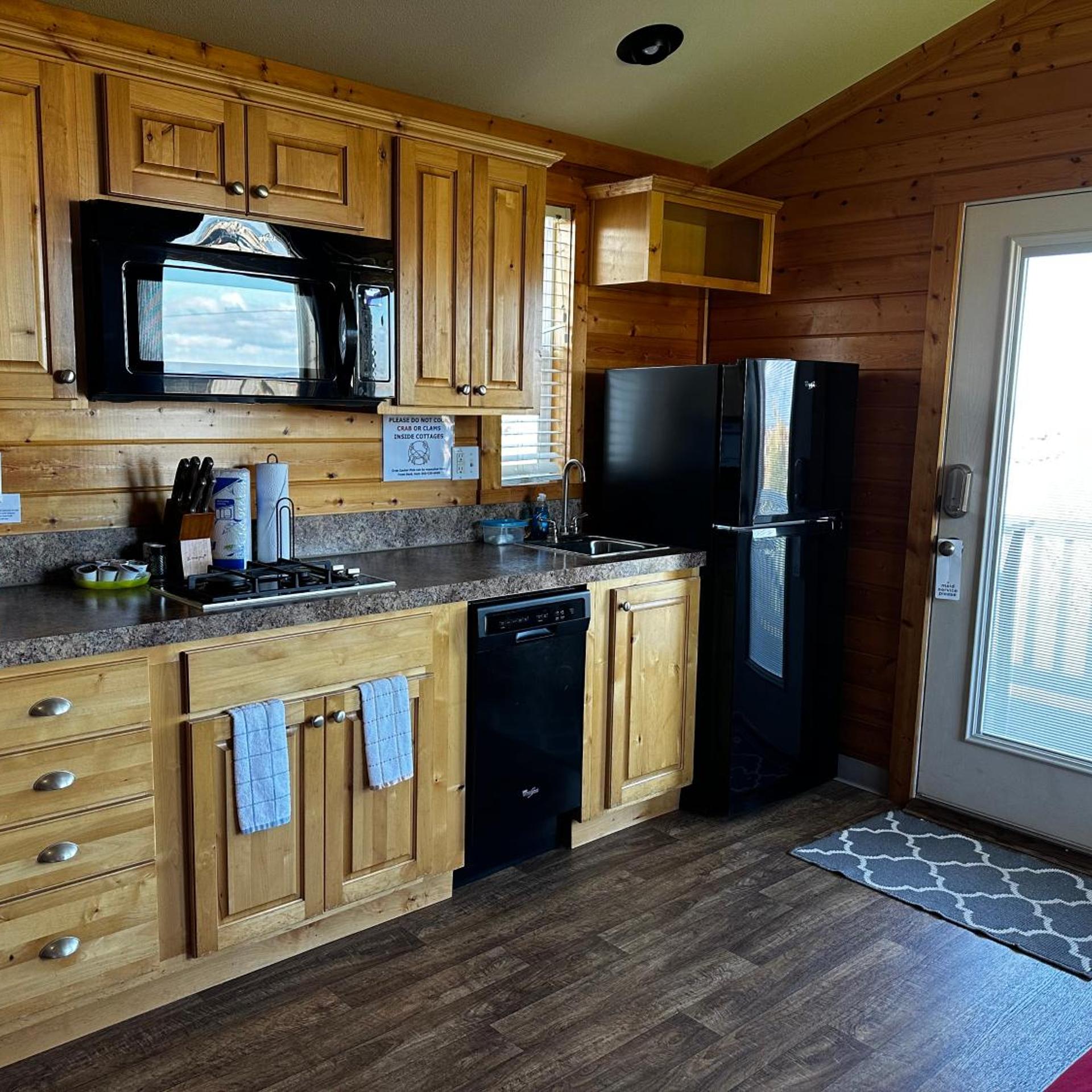 Westport Marina Cottages 6/50