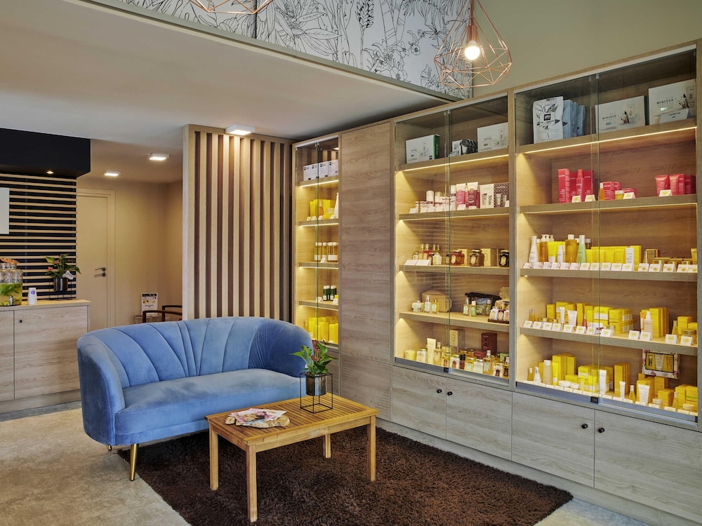 NOVOTEL FONTAINEBLEAU URY 29/51