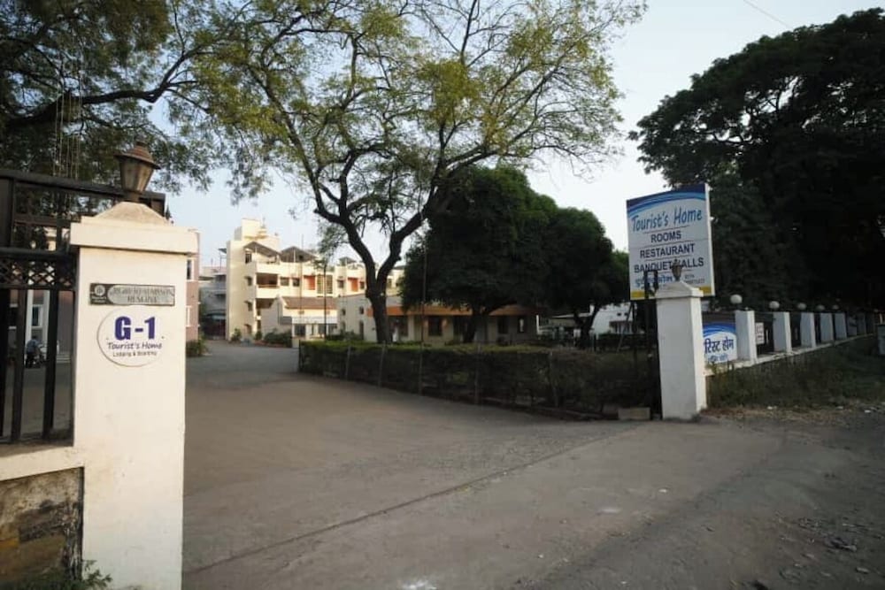 Tourist Home Lodging 31/36